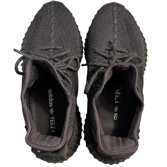 Adidas Yeezy Shoes Men\'s Size 9 Black Slip On main image 5